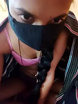 Snapshot of vivi_sexe chatting on 19, 12, 2025 vivi sexe online show from 19, 12, 2025