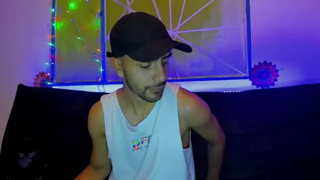 Snapshot of Lord_Apolo chatting on 19, 12, 2025 Lord Apolo online show from 19, 12, 2025