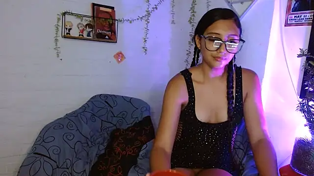 SweetEmxxx online show from 14, 6, 2026