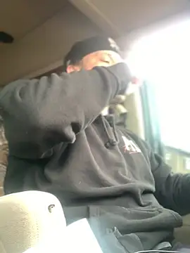 Snapshot of Ldnick69 chatting on 15, 3, 2026 Ldnick69 online show from 15, 3, 2026