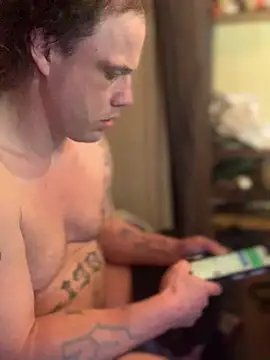 Snapshot of Ldnick69 chatting on 8, 4, 2026 Ldnick69 online show from 8, 4, 2026