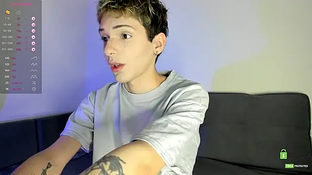 Snapshot of colestorm_ chatting on 19, 12, 2025 colestorm online show from 19, 12, 2025