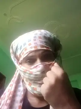 Snapshot of harshita01 chatting on 17, 6, 2026 harshita01 online show from 17, 6, 2026
