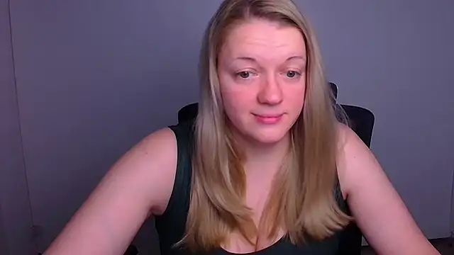 Samantha Gloww online show from 18, 12, 2025