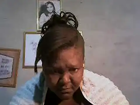 Snapshot of sweetmilkylady chatting on 8, 7, 2026 sweetmilkylady online show from 8, 7, 2026
