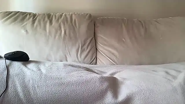 ijustturned18today online show from 17, 7, 2026