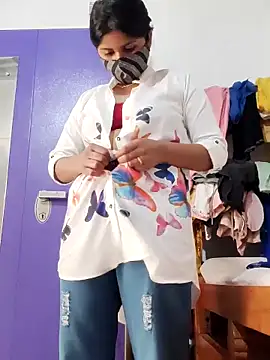 Cuple masti72 online show from 2, 4, 2026