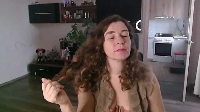 SofiaBoone online show from 10, 1, 2026