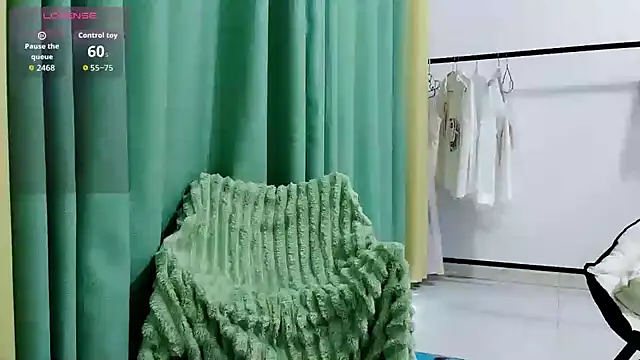 Leila-11 online show from 24, 4, 2026