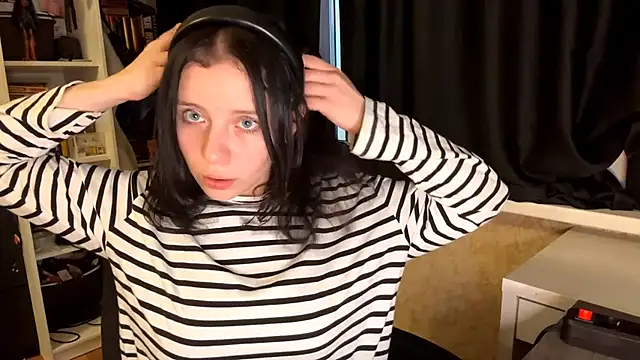 Eva blo0m online show from 11, 1, 2026