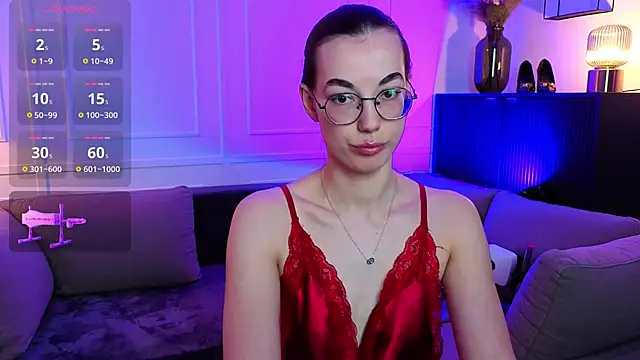 EmmaJacson online show from 14, 12, 2025