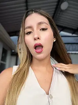 Valeria-escobar online show from 21, 7, 2026