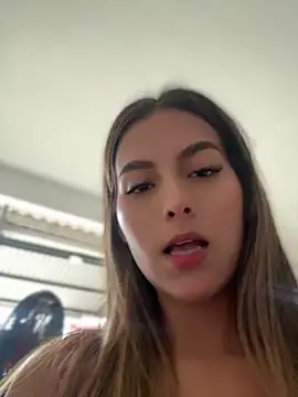 Valeria-escobar online show from 4, 8, 2026