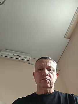 Snapshot of Sashabikros chatting on 15, 2, 2026 Sashabikros online show from 15, 2, 2026