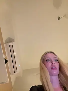 Snapshot of Katharina_Wagner chatting on 2, 7, 2026 Katharina Wagner online show from 2, 7, 2026