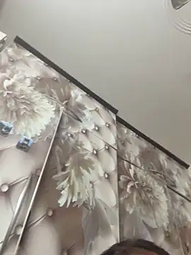 butterflyslay online show from 7, 4, 2026