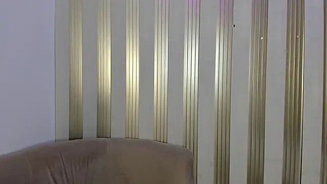 amber  moon  online show from 15, 1, 2026