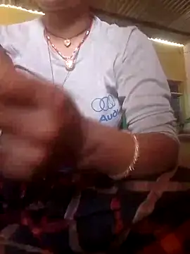 Snapshot of Aaisha_01 chatting on 23, 4, 2026 Aaisha 01 online show from 23, 4, 2026