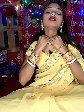 Sweet-priyaa online show from 3, 4, 2026