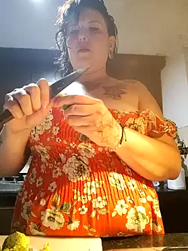 Divine Pouvoir online show from 4, 4, 2026