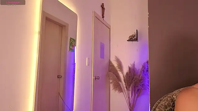 Snapshot of mia_monroe888 chatting on 15, 1, 2026 mia monroe888 online show from 15, 1, 2026