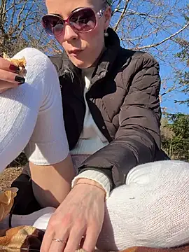 dein traumchen online show from 2, 3, 2026