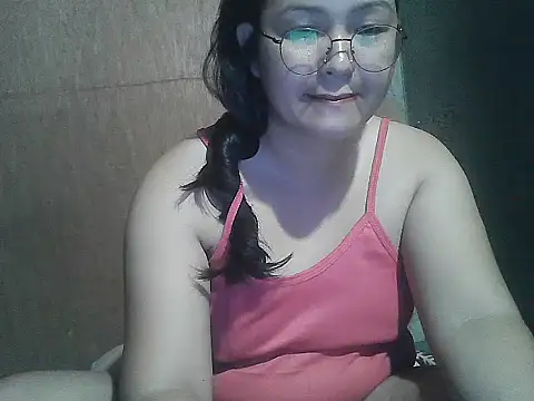 Snapshot of yummy_jyra02167 chatting on 9, 1, 2026 yummy jyra02167 online show from 9, 1, 2026