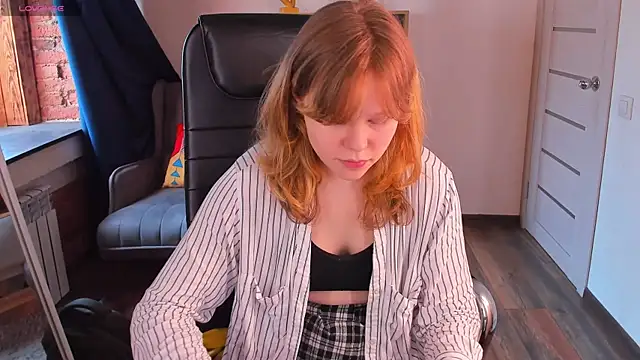 Soft Flame online show from 12, 4, 2026