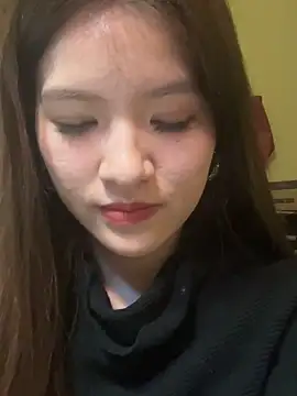 Snapshot of Momochen8839 chatting on 24, 2, 2026 Momochen8839 online show from 24, 2, 2026