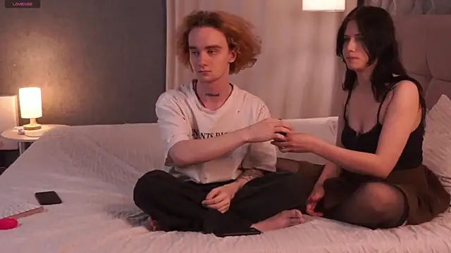 indulgencex   online show from 16, 4, 2026