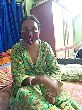 Mr-Mrs-couple online show from 14, 12, 2025