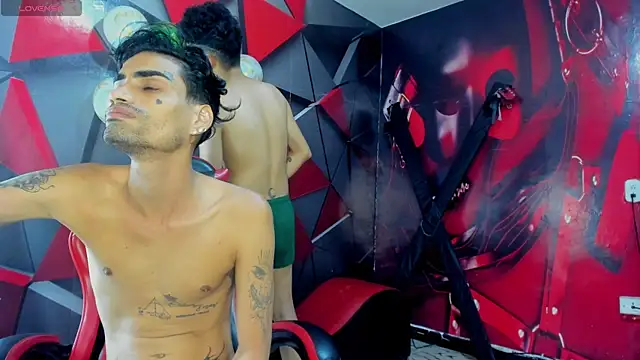 Hot Boys Without Limits online show from 14, 12, 2025