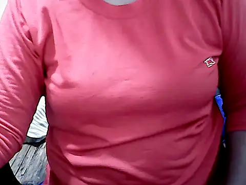 Snapshot of ChaChaMoreno_Palangga chatting on 12, 2, 2026 ChaChaMoreno Palangga online show from 12, 2, 2026