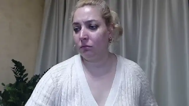 sweetpussy13 online show from 13, 3, 2025