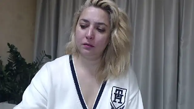 sweetpussy13 online show from 18, 10, 2025