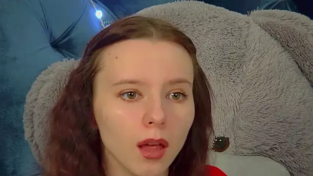 ArinaKubrick online show from 16, 12, 2025