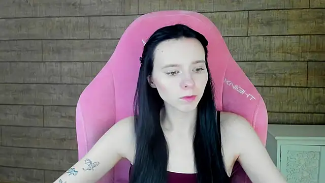 Snapshot of ArinaKubrick chatting on 3, 3, 2026 ArinaKubrick online show from 3, 3, 2026