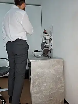 Lovebackground online show from 11, 12, 2024