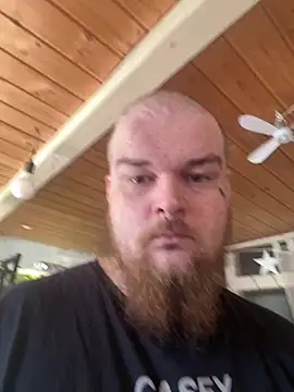 Snapshot of YoursxTruly chatting on 2, 3, 2026 YoursxTruly online show from 2, 3, 2026