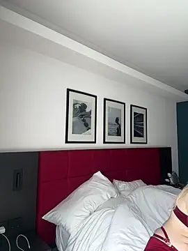 SunnyShiney online show from 5, 2, 2026