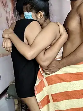 realcouple71 online show from 29, 7, 2026
