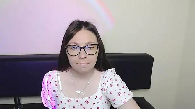 LiliaErmi online show from 20, 6, 2026