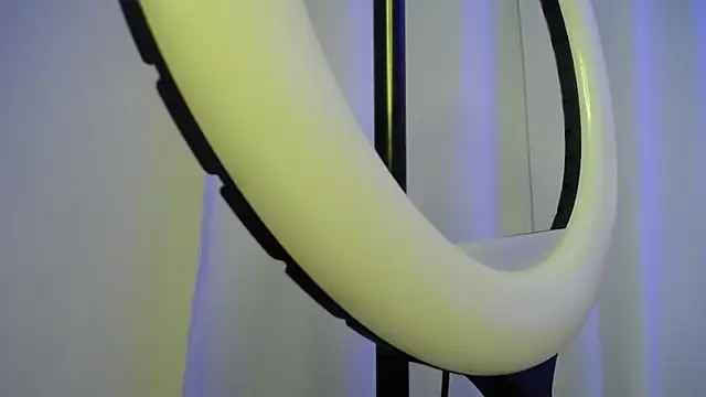 aylin ross  online show from 19, 3, 2026