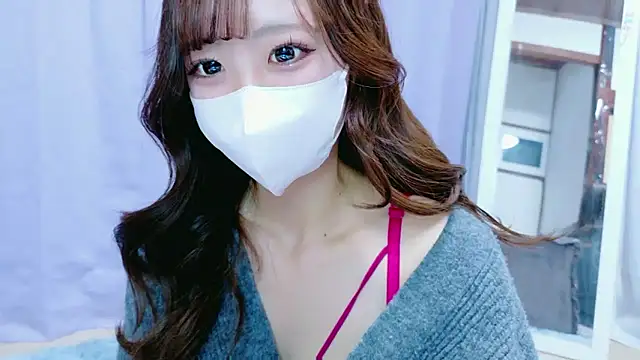 Snapshot of Yura_yura_ch chatting on 6, 5, 2026 Yura yura ch online show from 6, 5, 2026