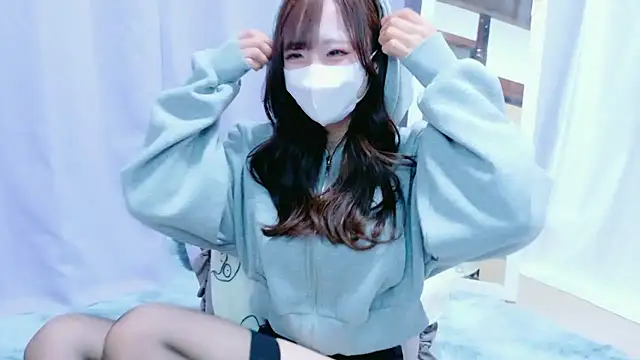 Snapshot of Yura_yura_ch chatting on 26, 5, 2026 Yura yura ch online show from 26, 5, 2026