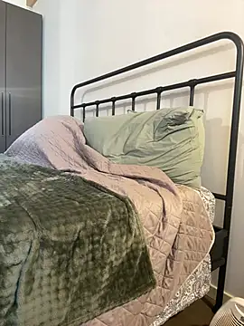 Snapshot of YourSlutQueen chatting on 20, 3, 2026 YourSlutQueen online show from 20, 3, 2026