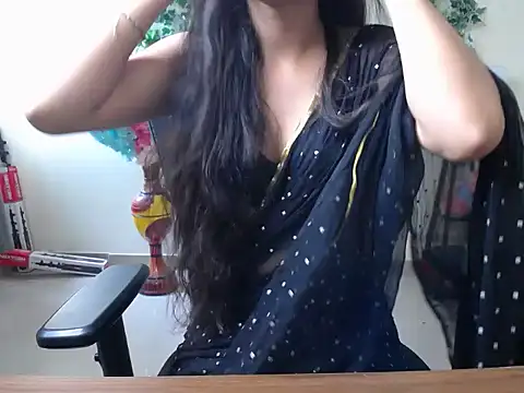 Snapshot of Shy_nivi chatting on 24, 6, 2026 Shy nivi online show from 24, 6, 2026
