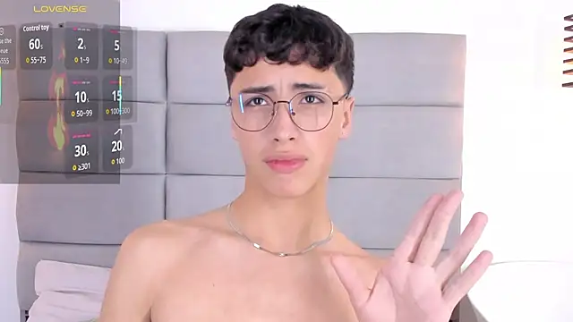 Snapshot of JoshClaarktt chatting on 25, 2, 2026 JoshClaarktt online show from 25, 2, 2026