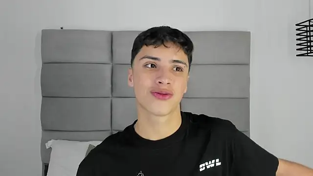 JoshClaarktt online show from 8, 7, 2026