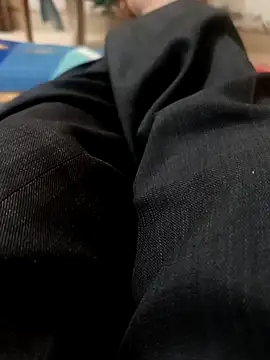 Niteenku online show from 4, 2, 2026